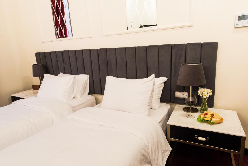King Gorgasali Hotel Tbilisi Bagian luar foto